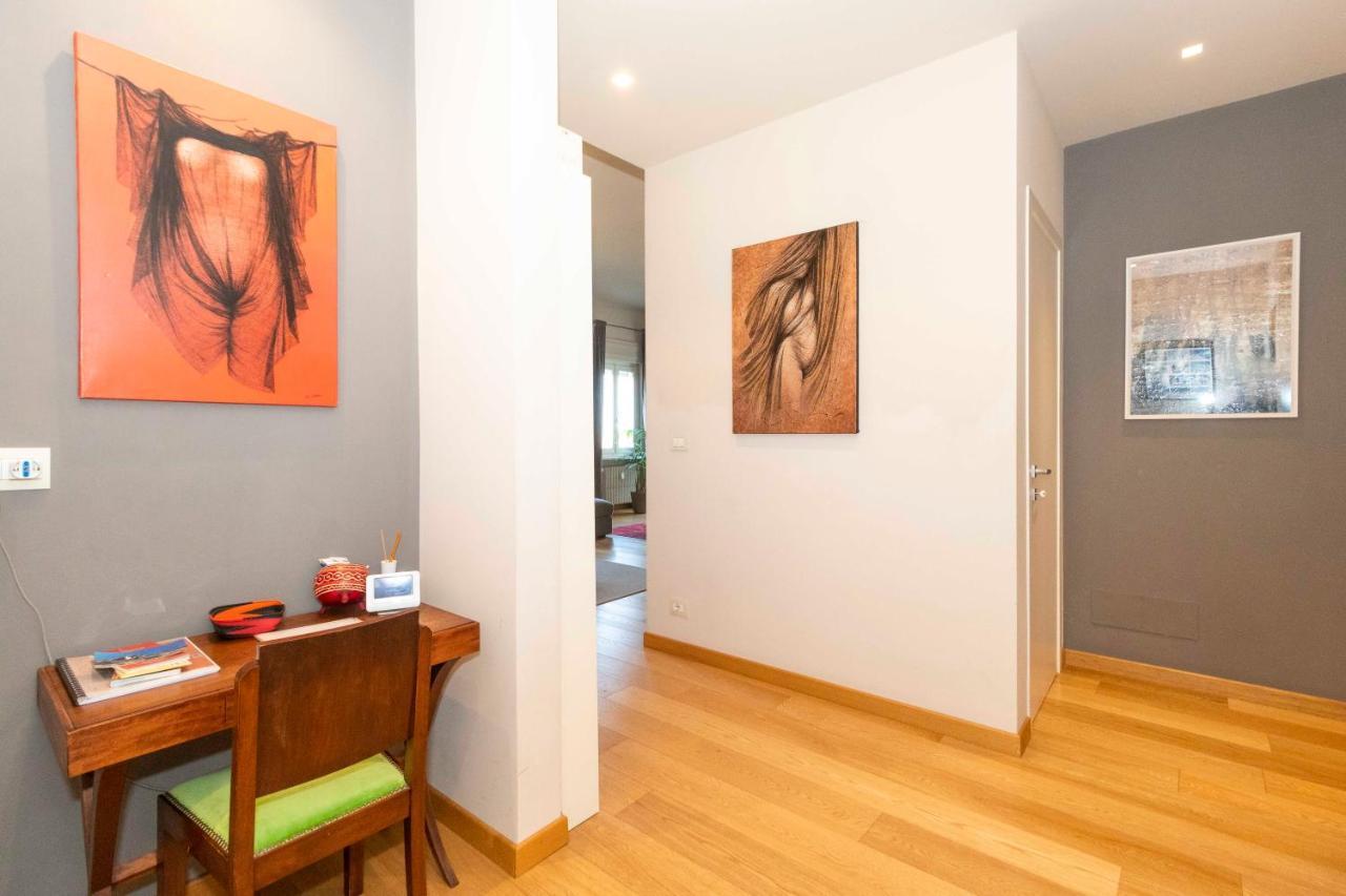 Charming Apartment With Parking! Turim Exterior foto